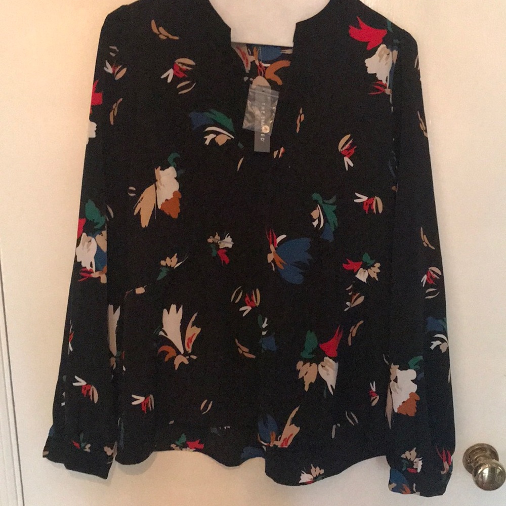 The Limited blouse. Size M. Side zip. NWT